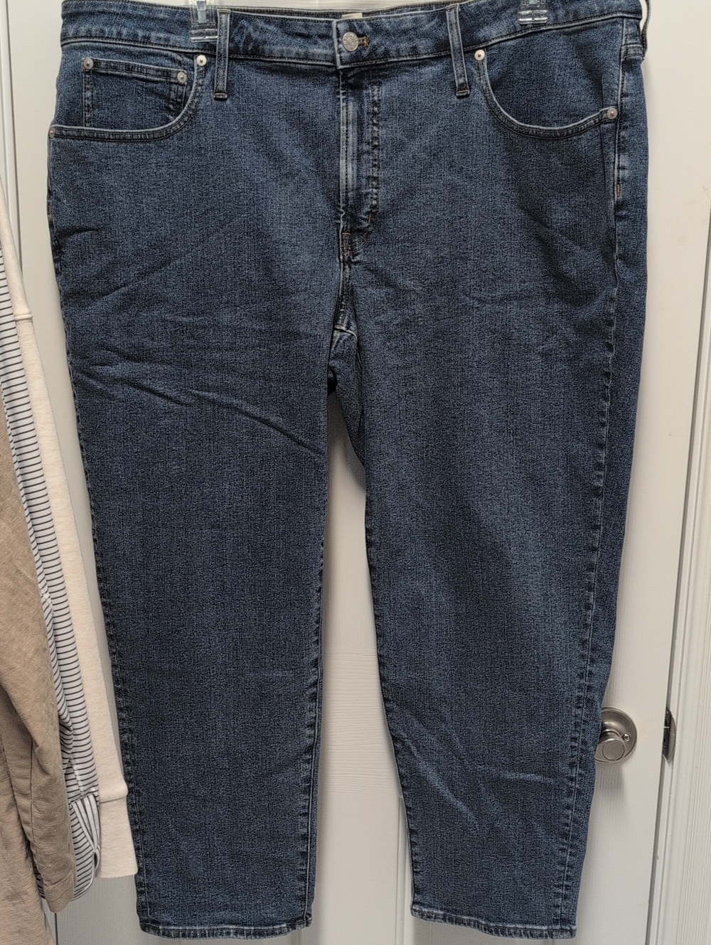 Madewell Women's Slim Straight Jeans in Dark Blue
